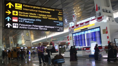 Catat! Penumpang Pesawat Dalam Negeri yang Sudah Divaksin Booster Tak Wajib Tunjukan Hasil Negatif Tes Covid-19