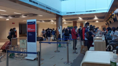Miliki Vaksin "booster" Jadi Syarat Terbaru Naik Pesawat di Bandara Lombok