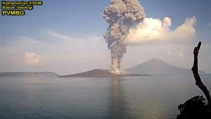 Status Gunung Anak Krakatau Siaga Level III, Warga Dilarang Mendekat Radius 5 kilometer
