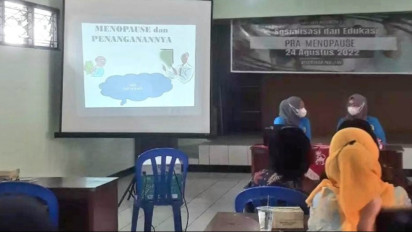 Waspadai Stres dan Depresi Bisa Percepat Menopause