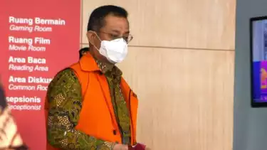 Terdakwa mantan menteri sosial Juliari P. Batubara