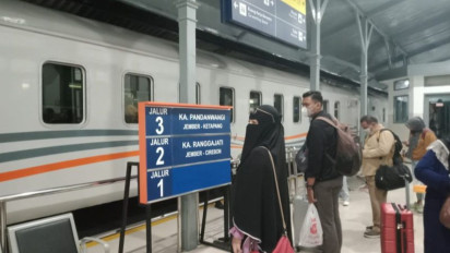 Mulai Hari Ini Penumpang KA Jarak Jauh Wajib Vaksin Booster