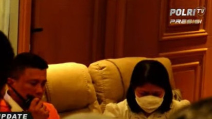 Irjen Ferdy Sambo Akhirnya Bertemu dengan Putri Candrawathi dalam Rekonstruksi Pembunuhan Brigadir J