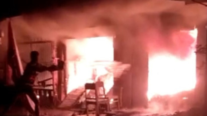 Rumah dan Toko di Ngawi Ludes Terbakar, Akibat Ditinggal Nonton Pertandingan Voli, Kerugian Ditaksir Mencapai Ratusan Juta Rupiah