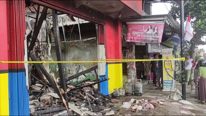 Akibat Regulator Gas Bocor, Rumah Makan di Blitar Ludes Terbakar