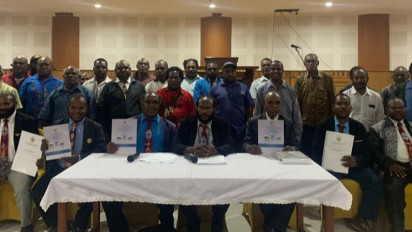 Tokoh-Tokoh Gereja Kemah Injil di Mimika Tuding KPK Kriminalisasi Eltinus Omaleng