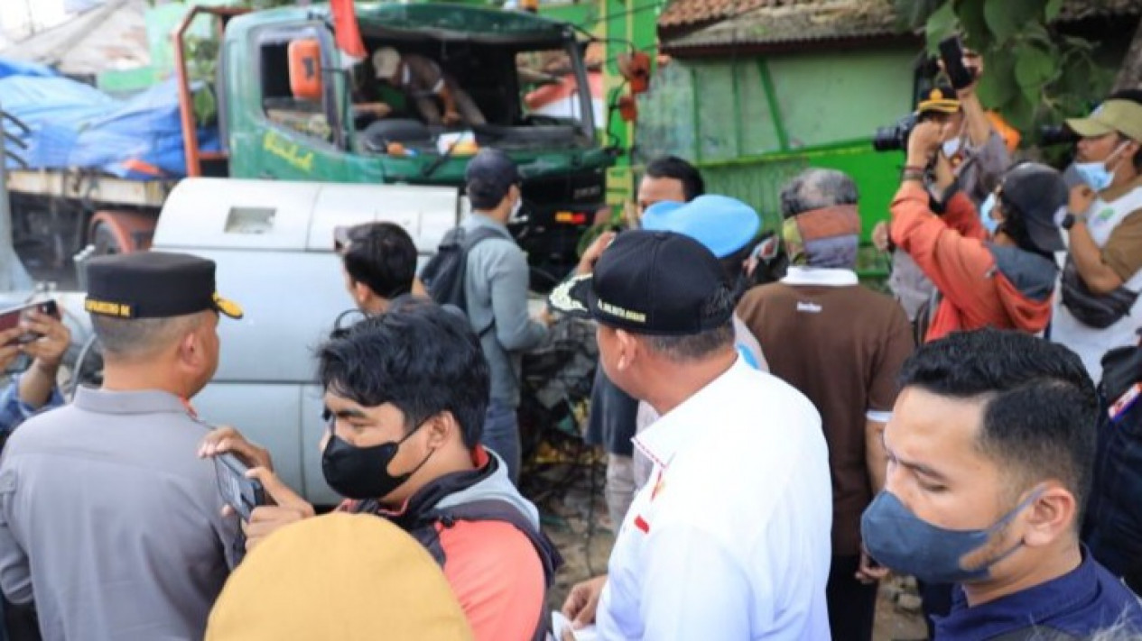 Kecelakaan Truk Maut di Bekasi, Wagub DKI: Para Pengemudi Harus Berhati-hati
            - galeri foto