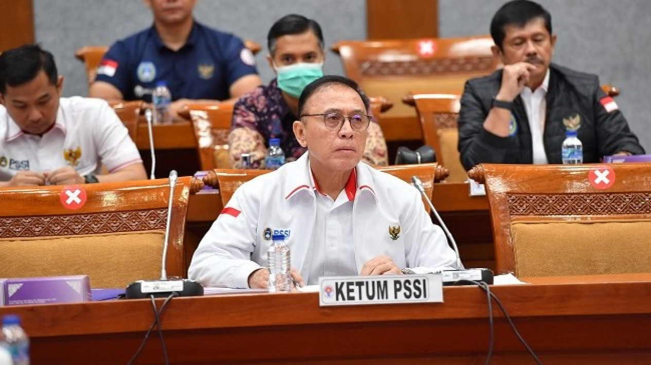 Iwan Bule Sebut Naturalisasi Dua Pemain Asing Perkuat Timnas Hanya Bersifat Jangka Pendek
            - galeri foto