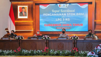 Pastikan Stok BBM dan LPG 3 Kg Aman, Gubernur Jatim Gelar Rakor bersama Pertamina dan Forkopimda