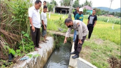 Buat Geger Warga Padang Sidempuan, Orok Bayi Ditemukan di Saluran Irigasi Sawah