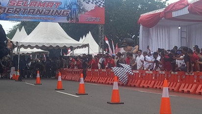 Ribuan Pembalap Motor Jalanan Unjuk Gigi pada Ajang Street Race ke-4 Polda Metro Jaya 