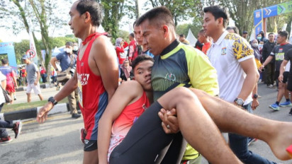 Pelari Tiba-tiba Ambruk di Tengah Lomba Lari Balikpapan 10K, Meninggal Saat Dirujuk ke RSUD