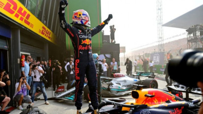 Max Verstappen Raih Kemenangan Kesepuluh Musim Ini