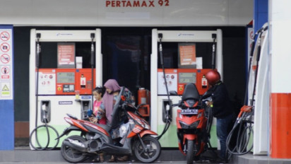 BBM Naik, Pakar Ekonomi: Raja Tega Nih yang Berkuasa! Mereka yang Gak Kreatif, Tapi Rakyat yang Dibebankan