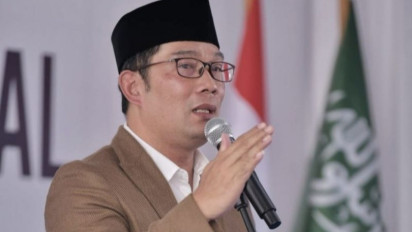 Ridwan Kamil Didukung Ibu-ibu jadi Capres 2024 yang Tergabung dalam Perempuan Indonesia Juara