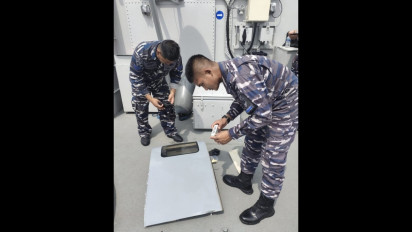 Pesawat Latih TNI AL Dilaporkan Hilang di Perairan Selat Madura, Pilot dan Kopilot Belum Ditemukan