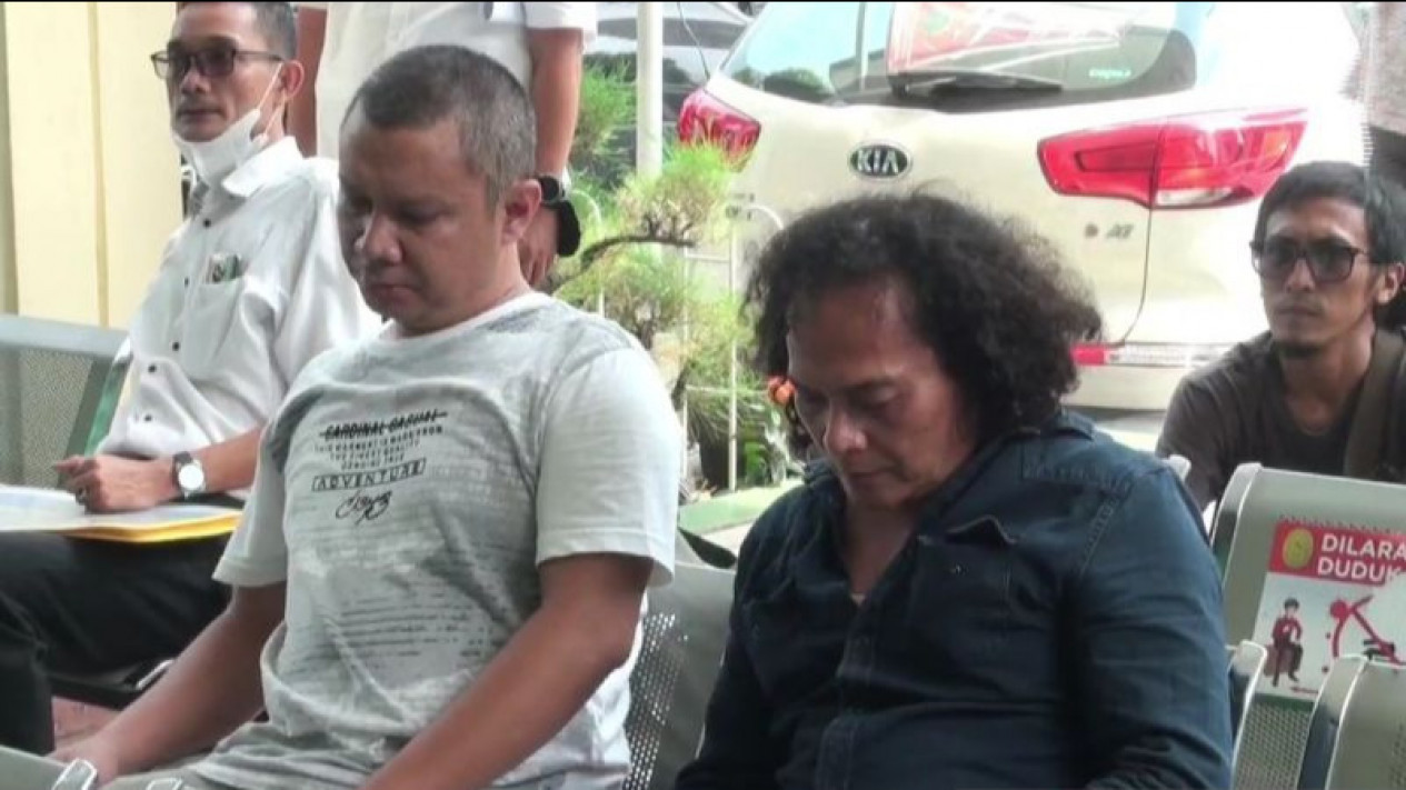 Hakim Tunda Sidang Gugatan Pencabutan Kuasa Bharada E Hingga Rabu 14 September
            - galeri foto