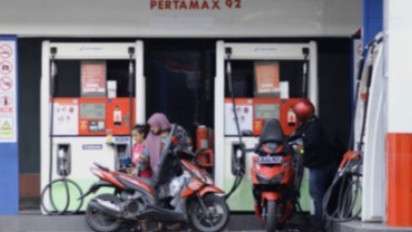 Kenaikan Harga BBM Menimbulkan Pro Kontra, Para Ekonom Indonesia Deklarasi Penolakan. Rizal Ramli: Saya Betul-Betul Prihatin