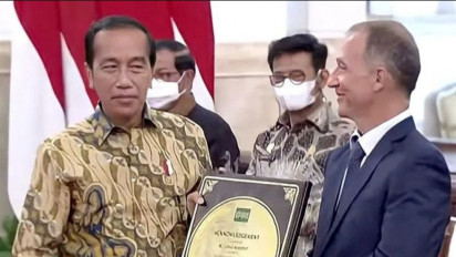 Plakat Penghargaan Swasembada Beras Untuk Jokowi Ternyata Buatan Kementan, IRRI: Sudah Disepakati Bersama