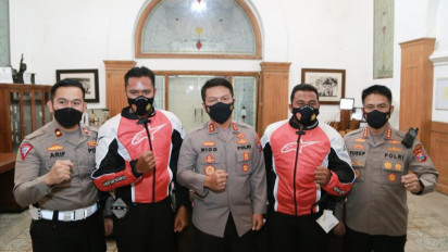 Viral, Sabar Hadapi Emak-Emak yang Marah di Jalan, 2 Anggota Polrestabes Surabaya Dapat Reward dari Kapolda Jatim