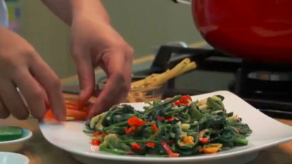 Olahan Telur Asin Ini Sudah Mewah, Padahal Cuma Dipadukan dengan Kangkung, Coba Deh Masak Ini