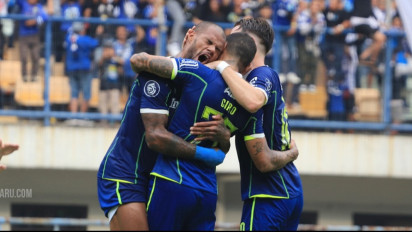 Sejarah Pertemuan Arema Vs Persib di Liga 1: Singo Edan Melempem, Maung Bandung Lebih Superior