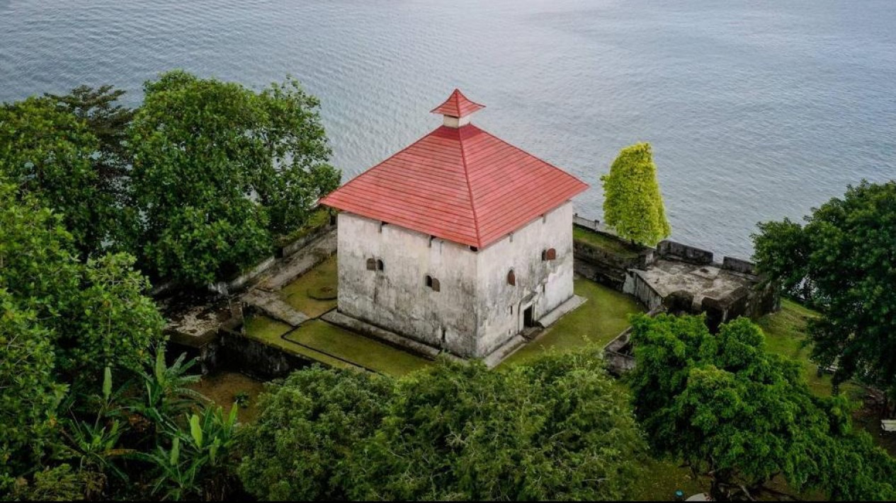 Andalkan Sejarah dan Budaya, Desa Wisata Negeri Hila di Maluku Masuk 50 Besar ADWI 2022
            - galeri foto