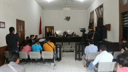 Bupati Bogor Nonaktif Ade Yasin Dituntut Tiga Tahun Penjara