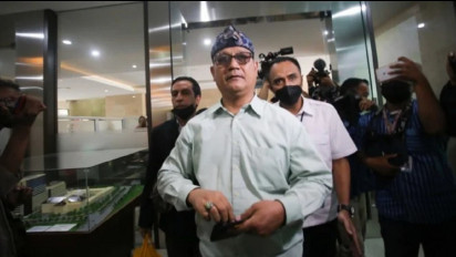 Edy Mulyadi hanya Divonis Penjara 7 Bulan 15 Hari, Warga Dayak Tak Terima dan Lakukan Ini di Ruang Sidang