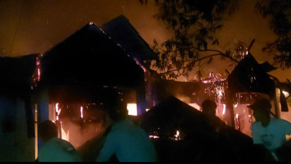Asrama dan Mes Polwan Polres Seram Bagian Timur Terbakar