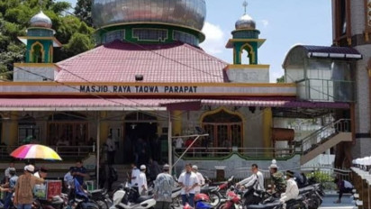 Renovasi Masjid Raya Taqwa Parapat, Danau Toba, Pemprov Sumut Kucurkan Dana Rp1 Miliar