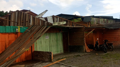 Atap 8 Rumah dan Rumah Sakit Rusak Diterjang Angin Kencang di Bener Meriah