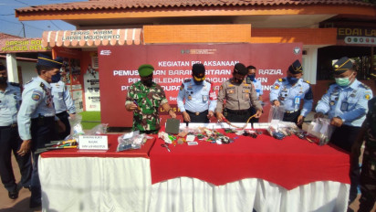 Lapas Klas IIB Mojokerto Musnahkan Puluhan Senjata Tajam Rakitan dan Ratusan Barang terla