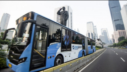 Imbas Aksi Demonstrasi di Kawasan Patung Kuda, Sejumlah Rute Transjakarta Dialihkan, Berikut Daftarnya