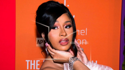 Berkelahi di Klub NYC, Cardi B Akui Kesalahannya, Cardi B: Bagian Dari Tumbuh dan Dewasa Adalah Bertanggung Jawab