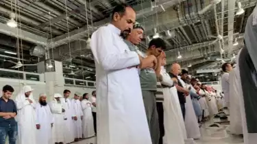 ilustrasi shalat berjamaah