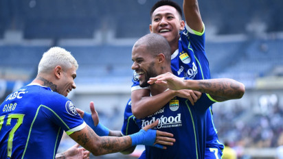 Hasil Persib Vs Barito Putera: Maung Bandung Pesta 5 Gol, Luis Milla "Hattrick"