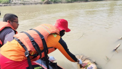 Tim SAR Gabungan Evakuasi Jasad Warga Tenggelam di Sungai Ciujung