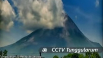 Gunung Merapi Luncurkan 5 Kali Guguran Lava Sejauh 1,8 Kilometer