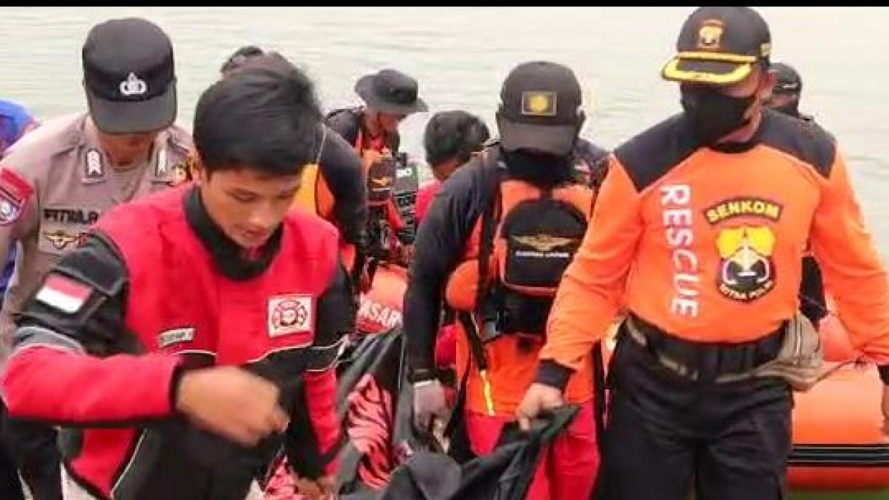 Jasad Korban Tenggelam di Bendungan Way Sekampung Ditemukan Tersangkut di Alat Jangkar
            - galeri foto