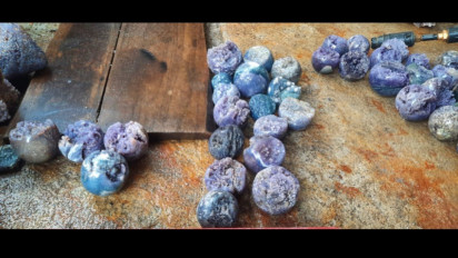 Pesona Batu Manakkara Jadi Primadona Ekspor Mancanegara