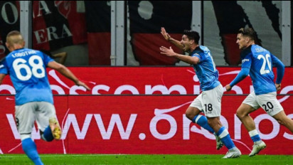 Napoli Berhasil Petik Kemenangan dengan Skor 2-1 saat Bertandang ke Kandang AC Milan di San Siro
