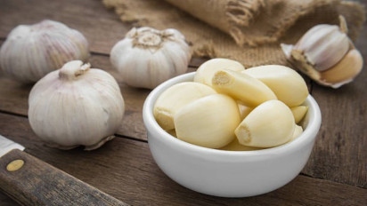 Rasakan Khasiatnya, 3 Manfaat Bawang Putih Ini Bagus Untuk Kesehatan Pria