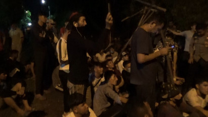 Gelar Aksi Sampai Malam-malam, Ratusan Imigran Afghanistan Bentrok dengan Warga Tanjungpinang