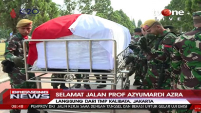 Jenazah Prof Azyumardi Azra Dimakamkan di TMP Kalibata