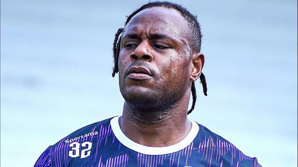 Pulih dari Cedera Panjang, Bek Victor Igbonefo Sudah Kembali Jalani Latihan Penuh dengan Persib Bandung
            - galeri foto