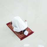 Niat dan Tata Cara Shalat Sunnah Mutlak Rebo Wekasan yang Bisa Dilakukan setelah Maghrib 11 Agustus 2026