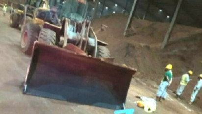 Karyawan Tambang PT OSS di Konawe Tewas Terlindas Loader