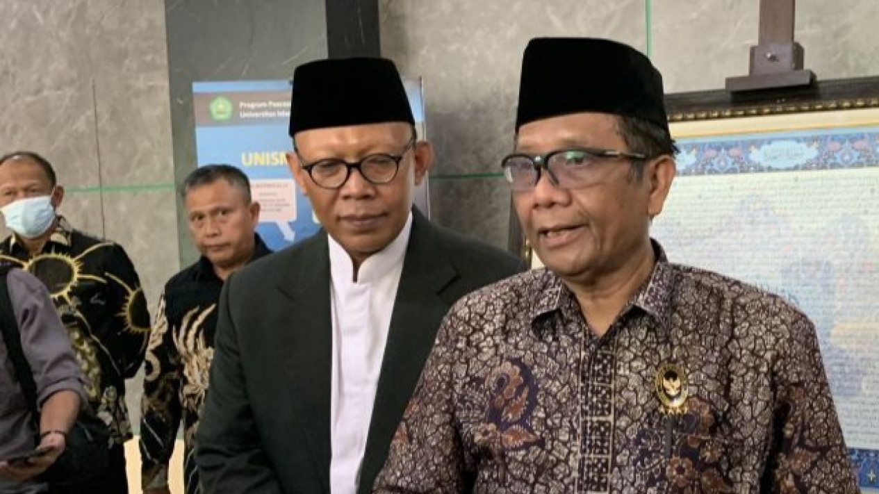 Papua Dapat WTP 8 Kali Berturut-turut, tetapi Gubernur Lukas Enembe Tersangka Korupsi 
            - galeri foto