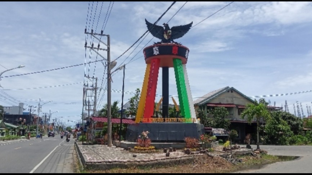 Terbuat dari Batu Giok Aceh Seberat 1,5 Ton, Tugu Pancasila Diharapkan Mampu Meningkatkan Rasa Nasionalisme
            - galeri foto